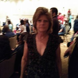 Meet your Posher, Sandy